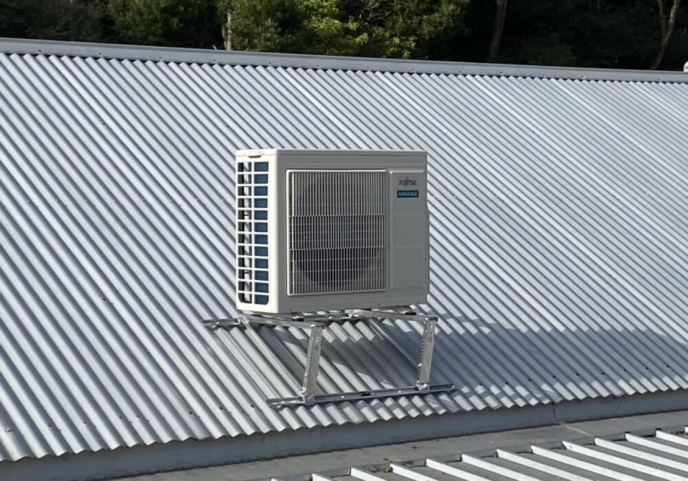 Efficient split system air conditioning in Geelong Sartori's